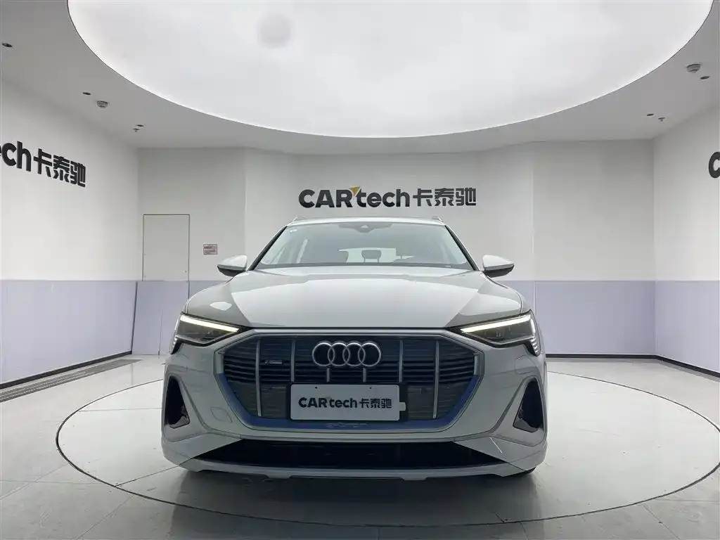 Audi e-tron 2025 из CN, фото 3