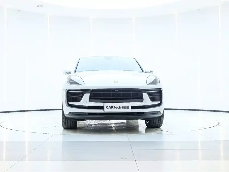 Porsche Macan 2023 из CN, фото 3