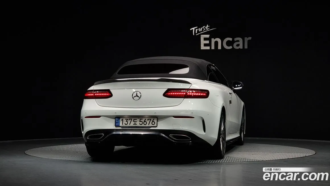 Mercedes-Benz E-Class — фото 4