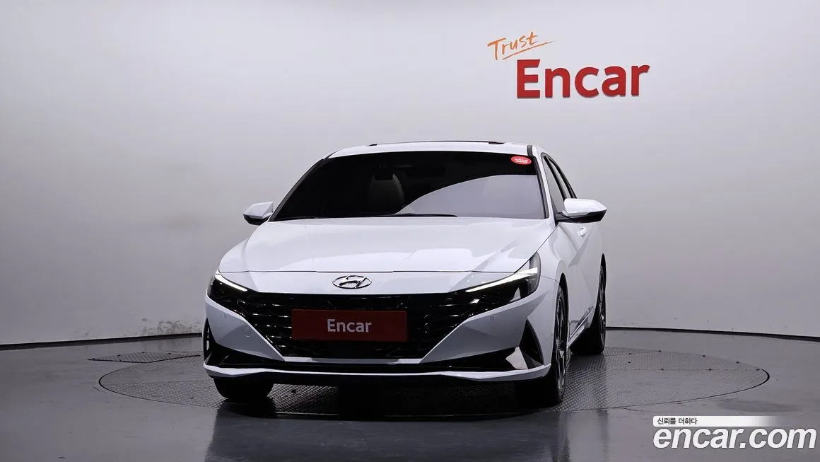 Hyundai AVANTE — фото 3