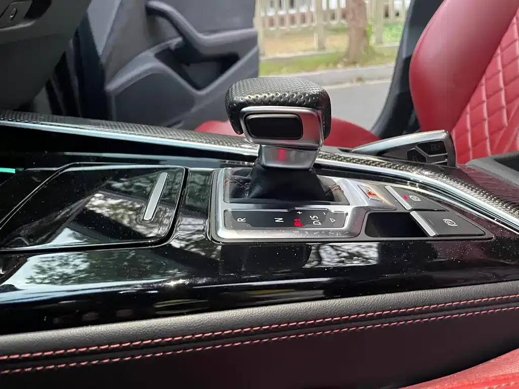 Audi S4 2021 из CN, фото 8