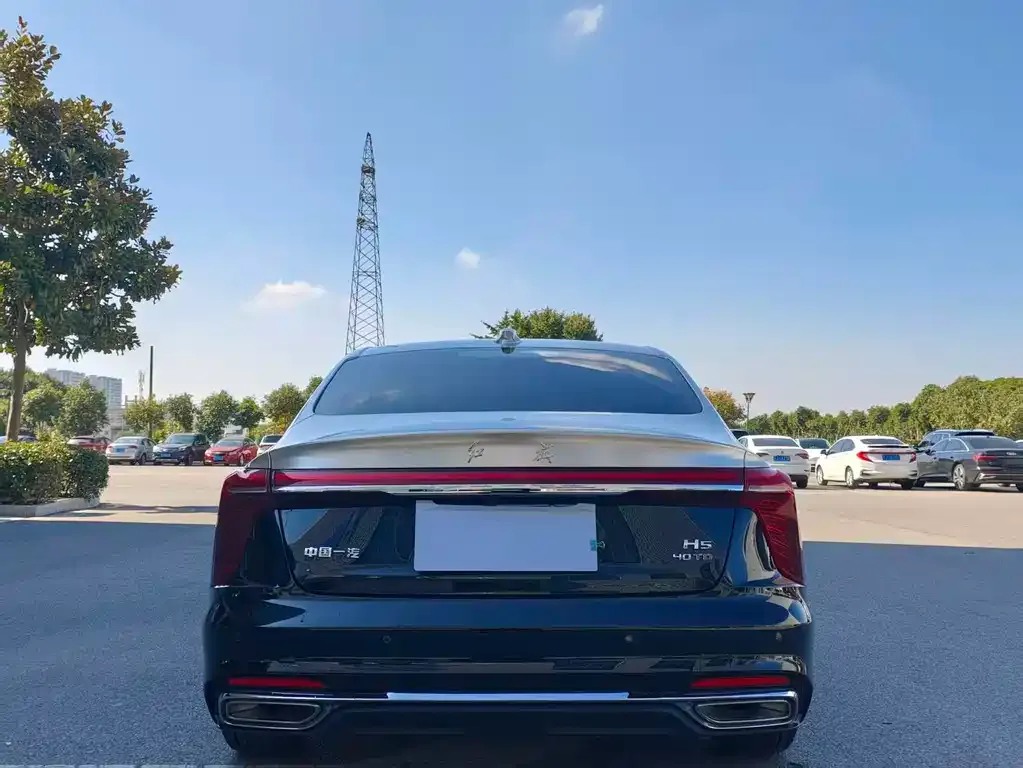 Hongqi H5 2025 из CN, фото 4