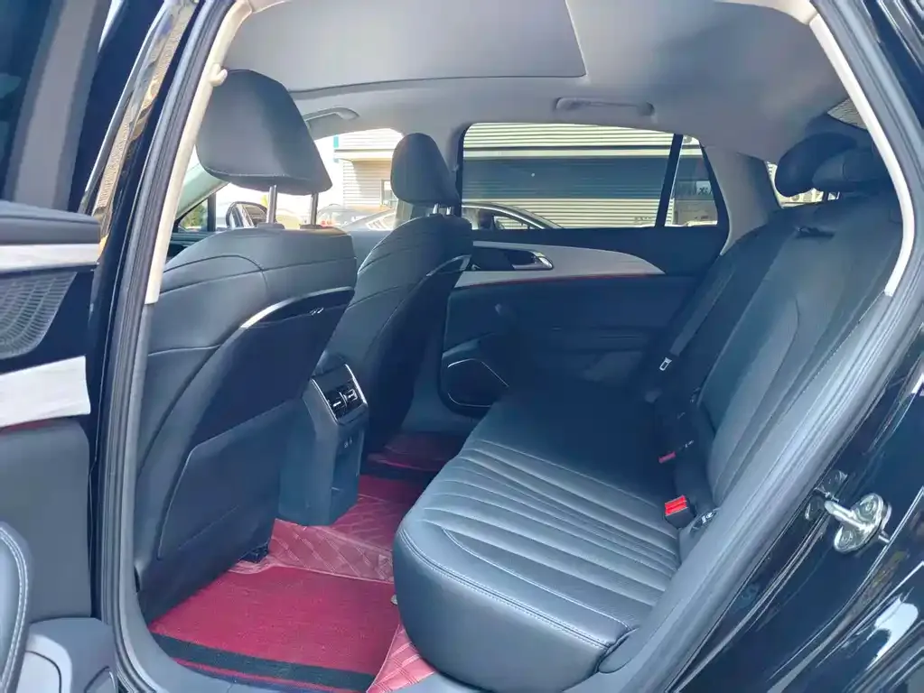Hongqi H5 2025 из CN, фото 8