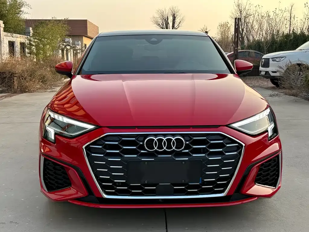 Audi A3 2022 из CN, фото 2