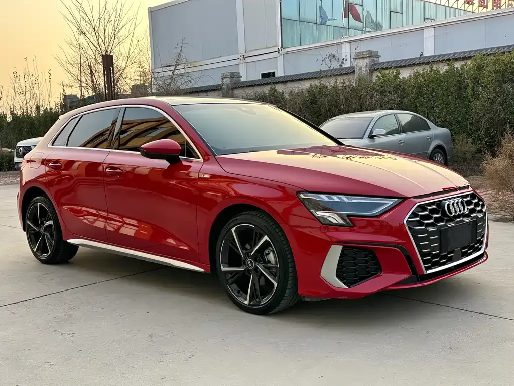 Audi A3 2022 из CN, фото 3