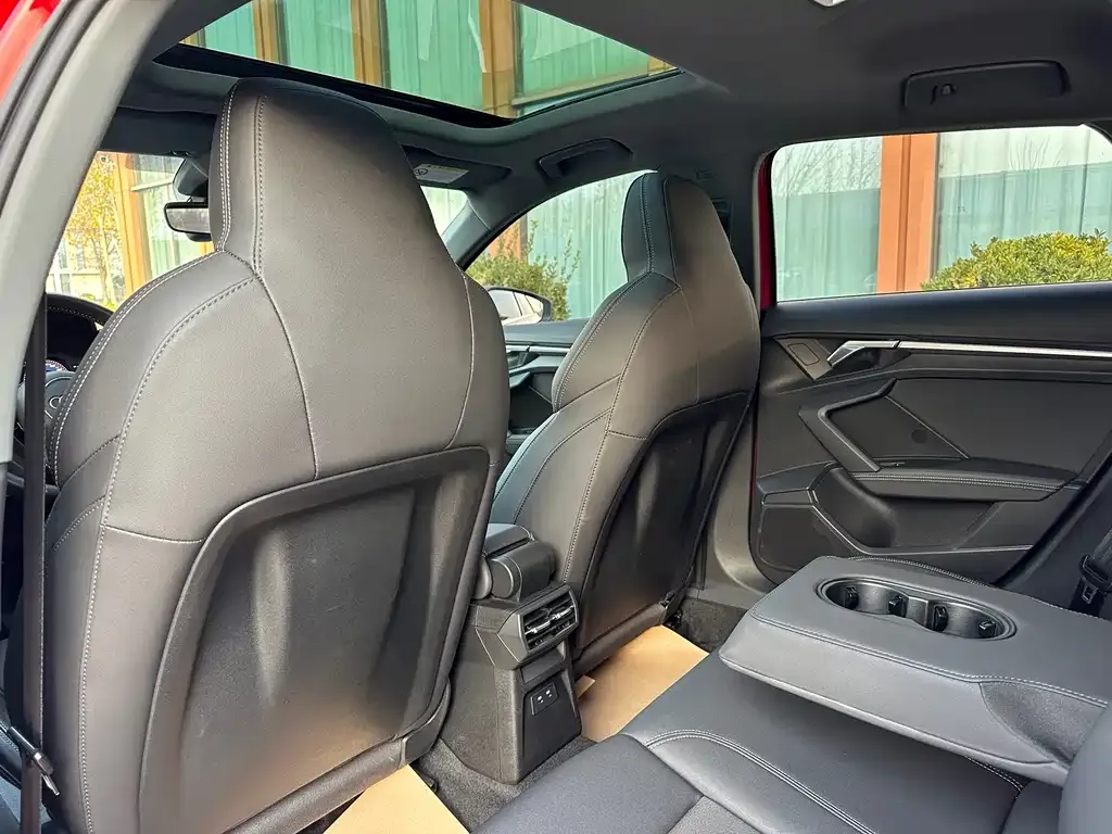 Audi A3 2022 из CN, фото 8