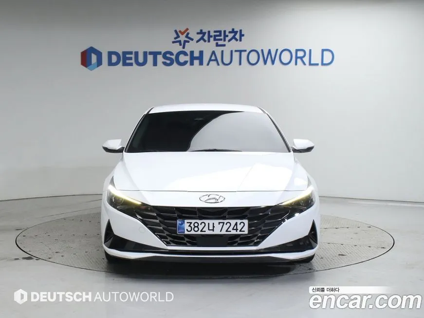 Hyundai AVANTE — фото 2