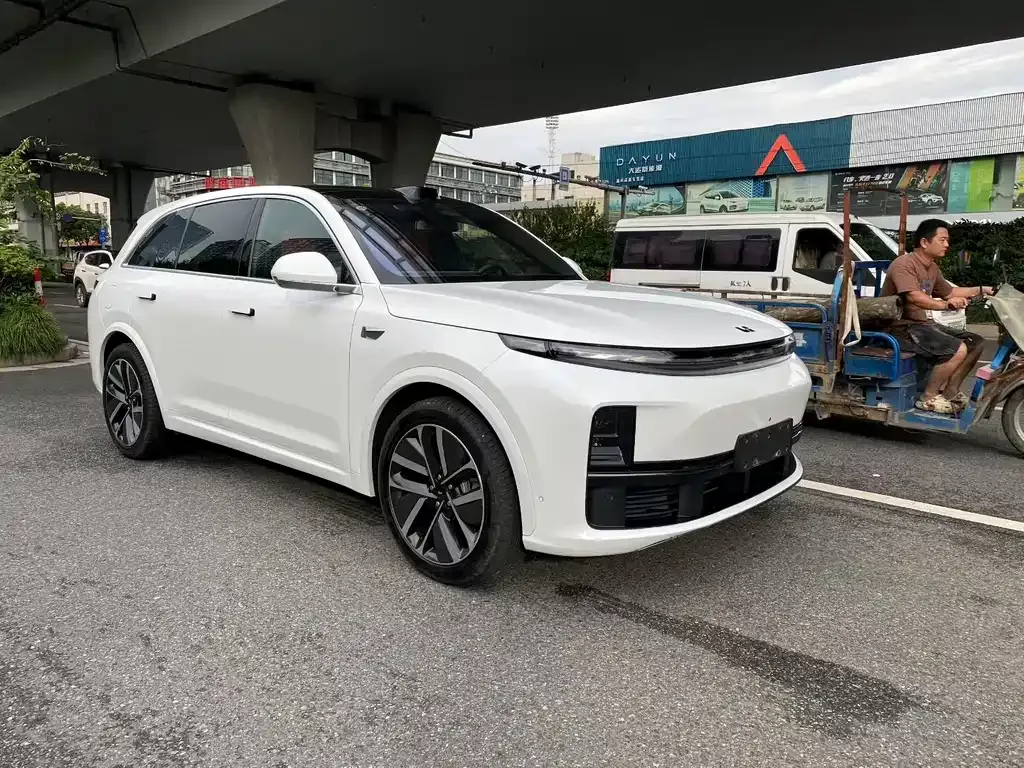 Li Auto L7 2023 из CN, фото 3