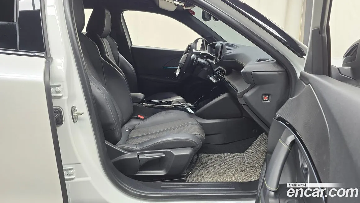 Peugeot 2008 2022 из KR, фото 10