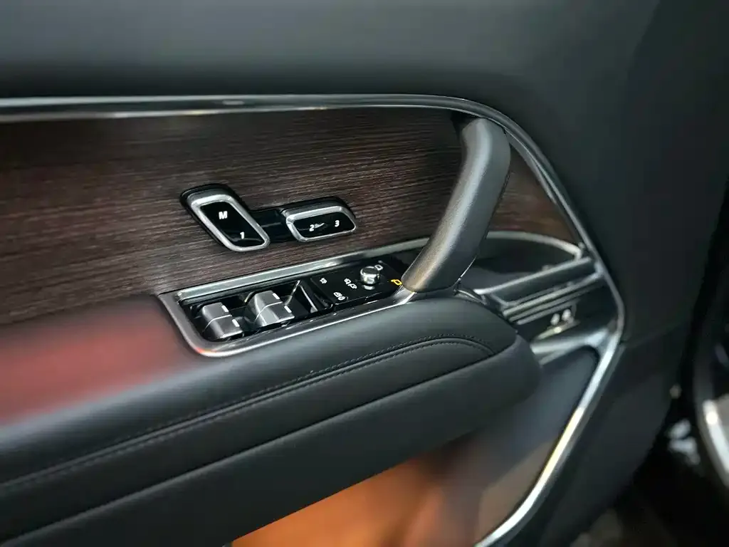 Land Rover Range Rover 2024 из CN, фото 9