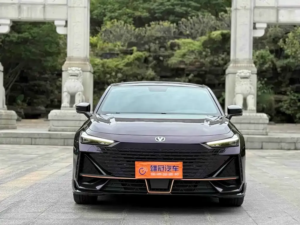Changan UNI-V 2023 из CN, фото 2