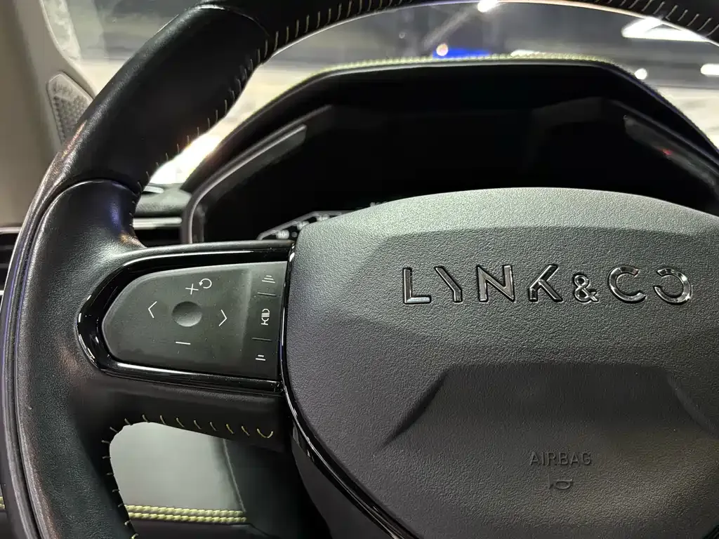 Lynk & Co 05 2021 из CN, фото 9