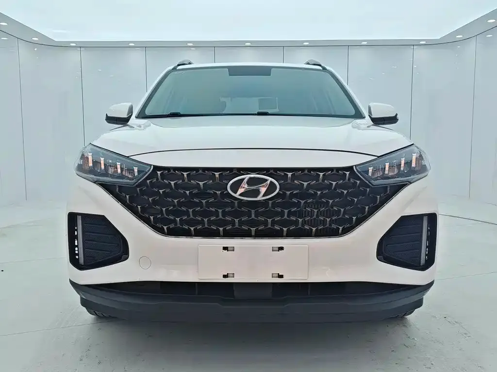 Hyundai ix35 — фото 2