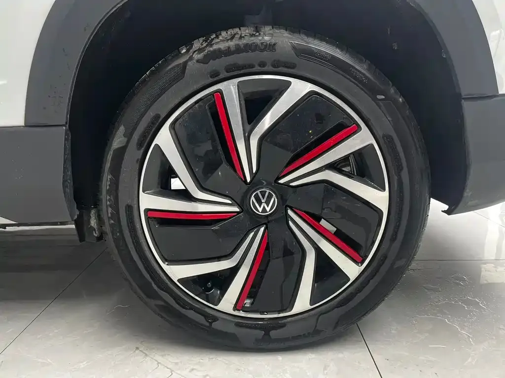 Volkswagen Tharu 2024 из CN, фото 7