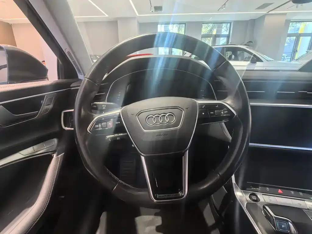 Audi A6 (Import) 2023 из CN, фото 10