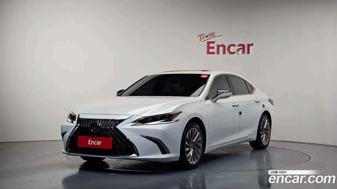 Lexus ES 2023 из KR, фото 1