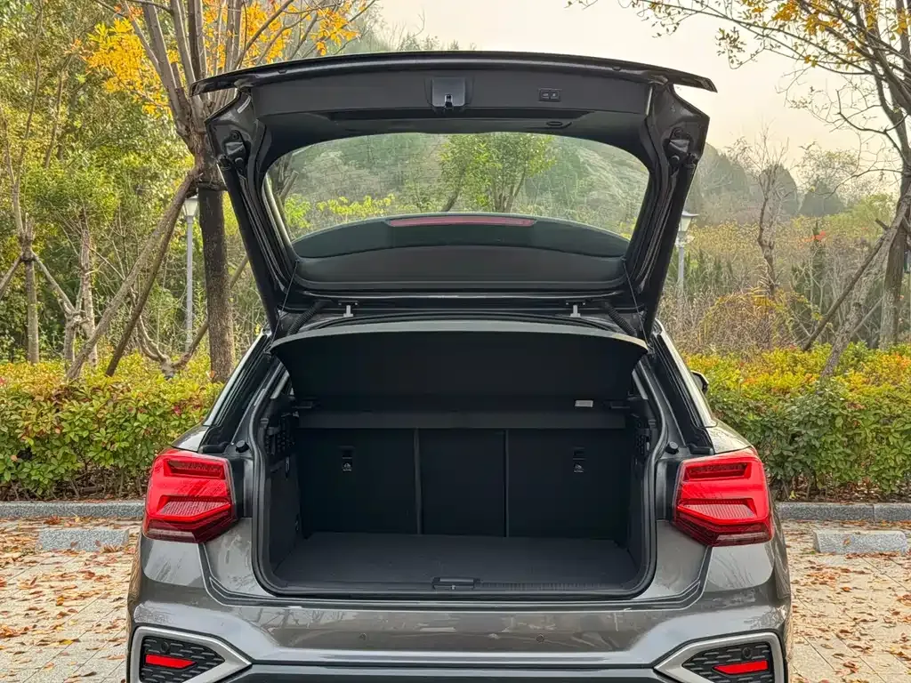 Audi Q2L 2022 из CN, фото 8