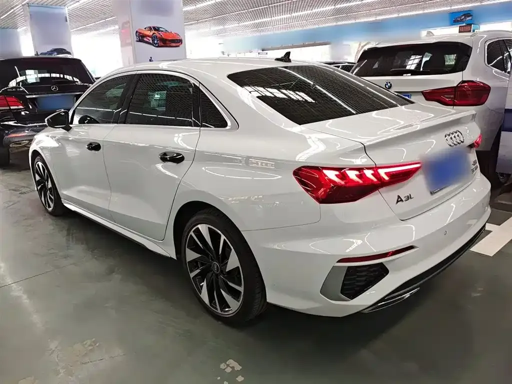 Audi A3 2023 из CN, фото 5