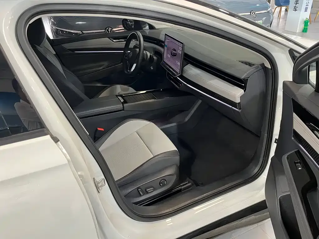 Volkswagen ID.7 VIZZION 2024 из CN, фото 10