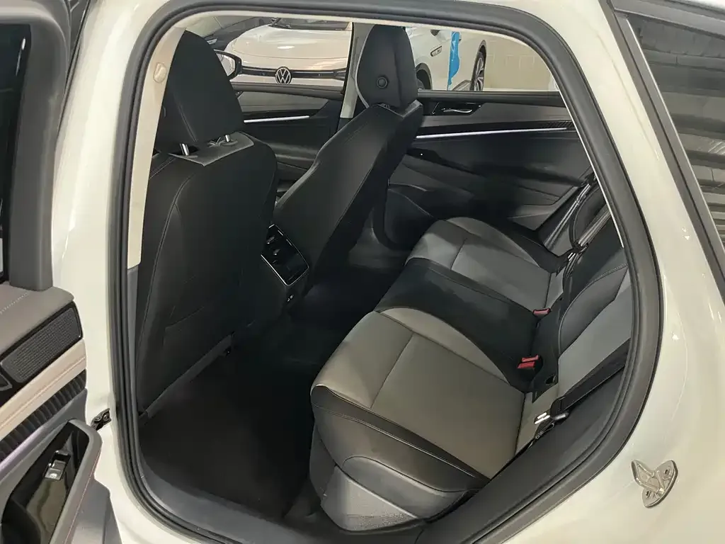 Volkswagen ID.7 VIZZION 2024 из CN, фото 5