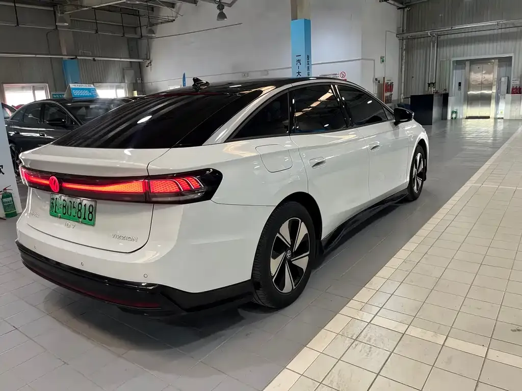 Volkswagen ID.7 VIZZION 2024 из CN, фото 8