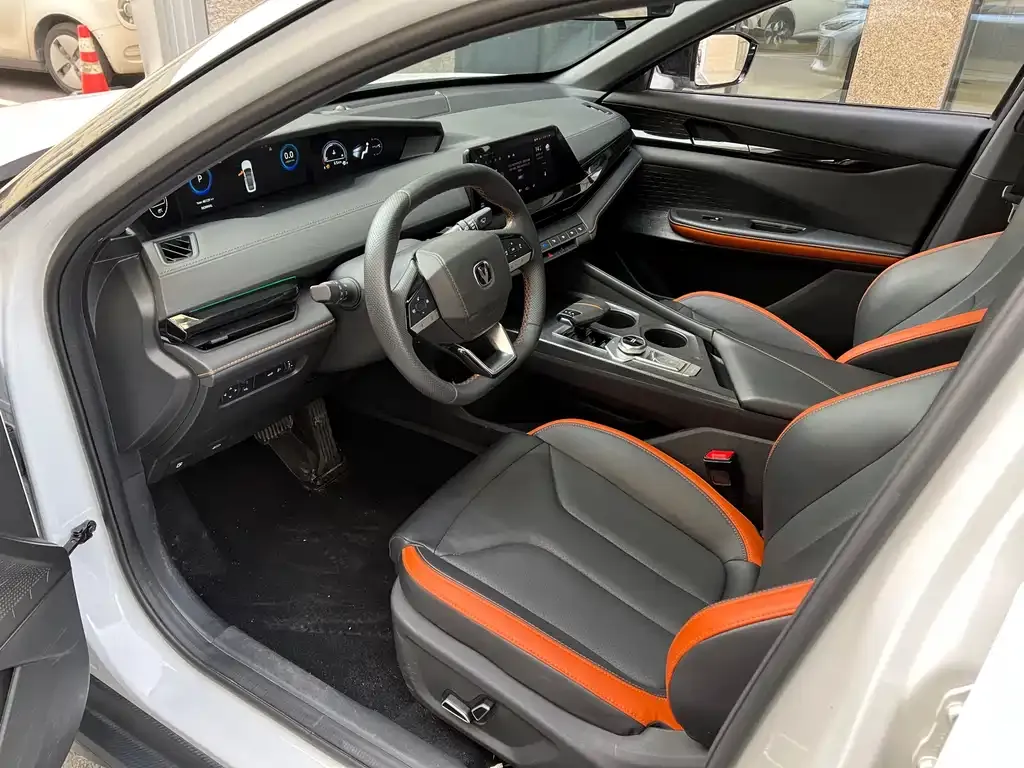 Changan UNI-V 2024 из CN, фото 8