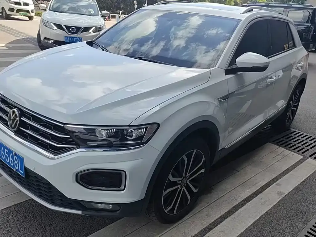 Volkswagen T-Roc 2021 из CN, фото 1