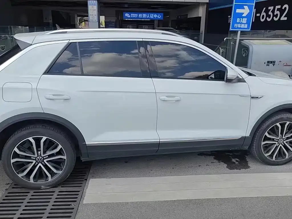 Volkswagen T-Roc 2021 из CN, фото 5