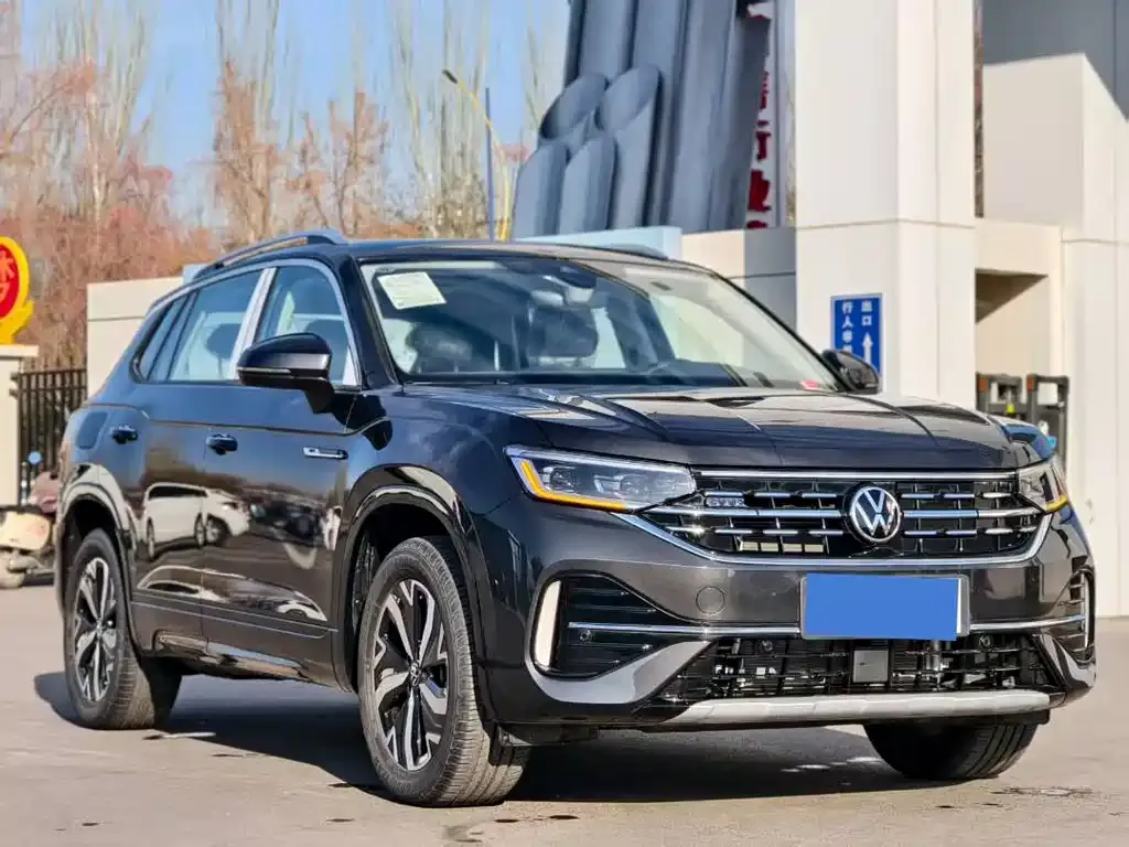 Volkswagen GTE PHEV 2024 из CN, фото 3