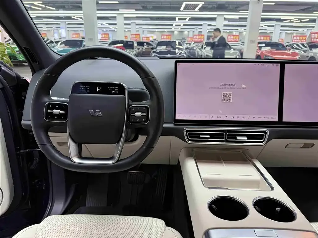 Li Auto L8 2023 из CN, фото 8