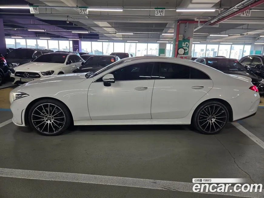 Mercedes-Benz CLS-Class — фото 4