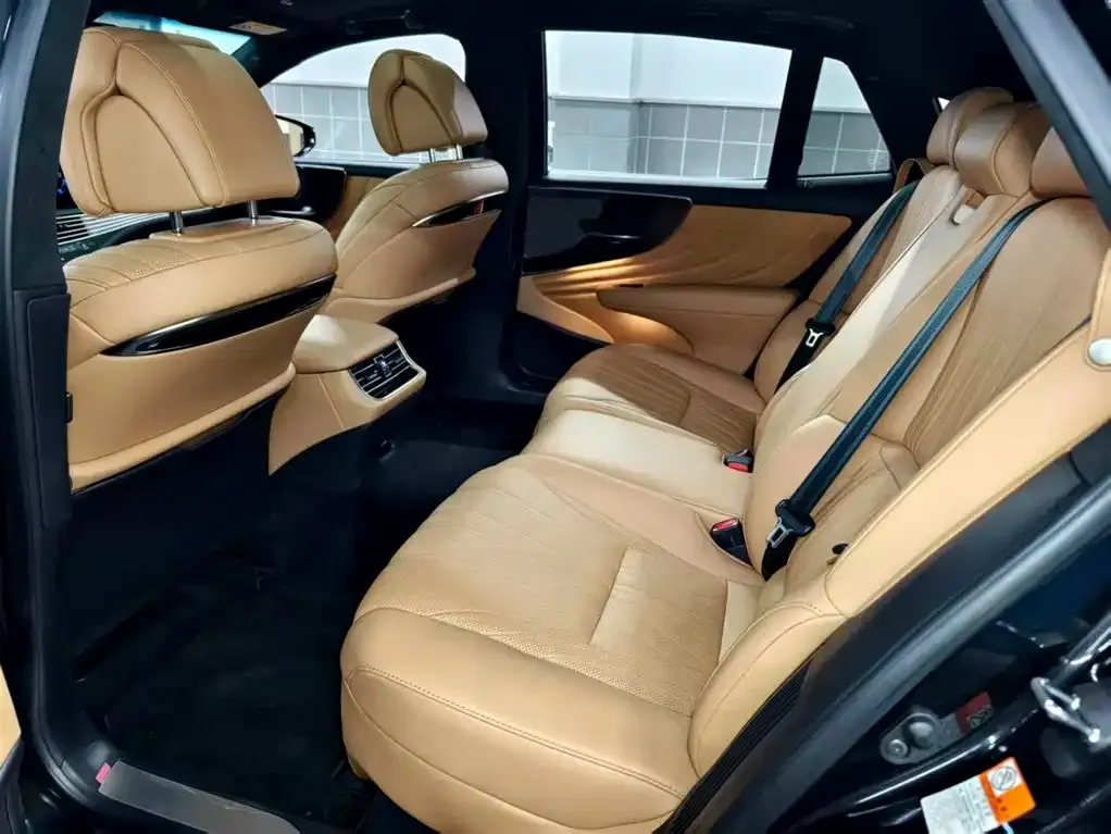 Lexus LS 2022 из CN, фото 10