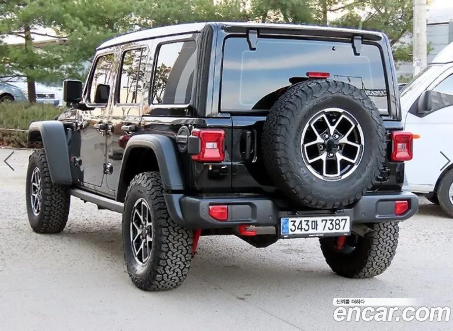 Jeep Wrangler 2024 из KR, фото 3