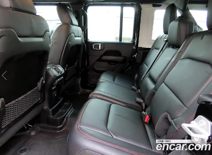 Jeep Wrangler 2024 из KR, фото 6