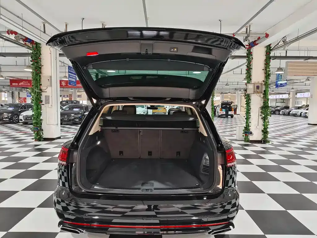 Volkswagen Touareg 2025 из CN, фото 10