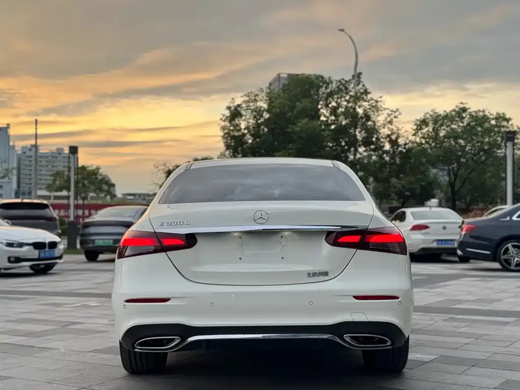 Mercedes-Benz E-Class 2022 из CN, фото 5