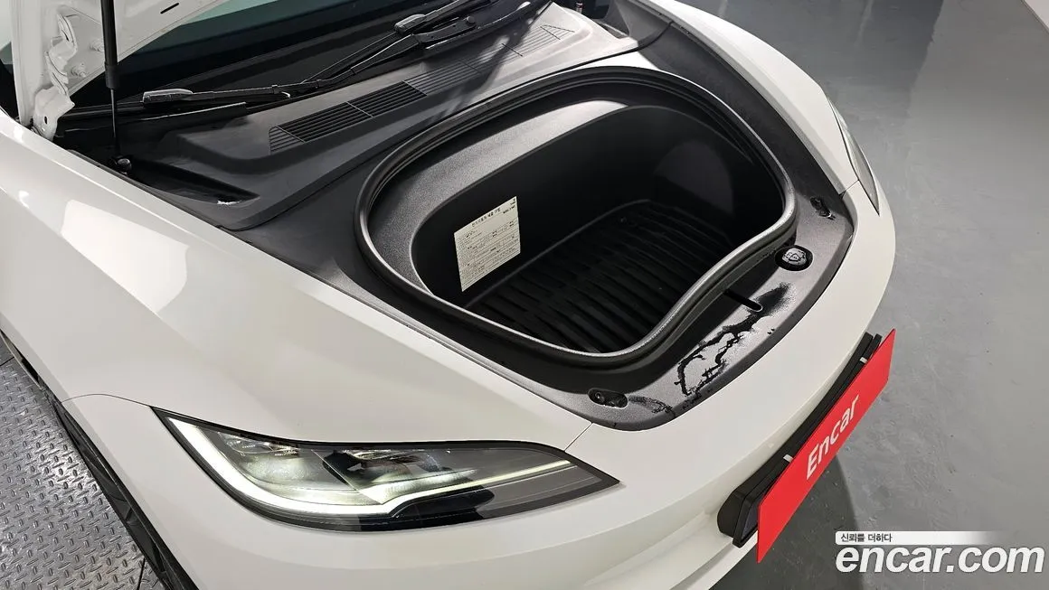 Tesla Model 3 2024 из KR, фото 6