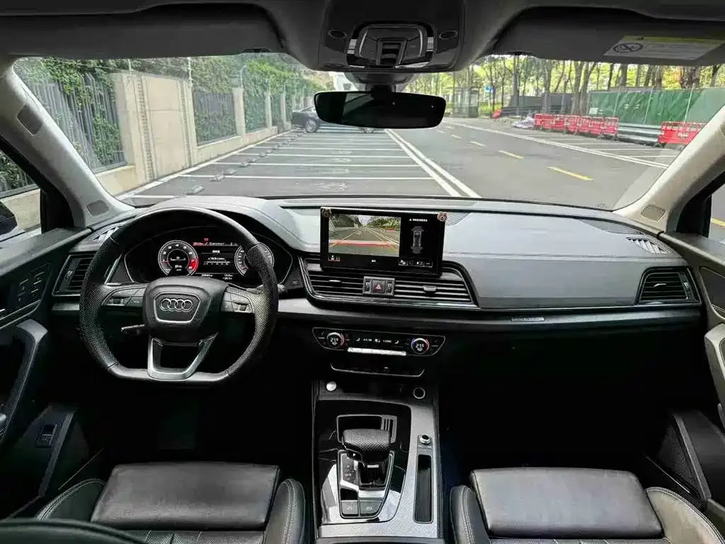 Audi Q5L 2021 из CN, фото 7