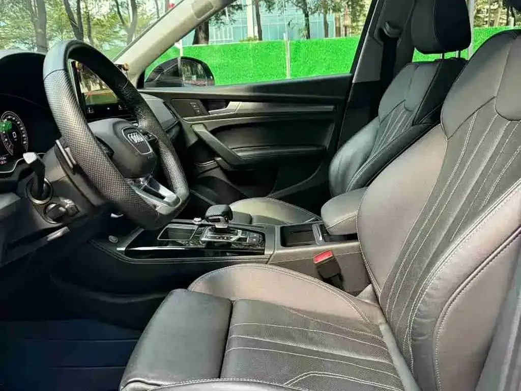 Audi Q5L 2021 из CN, фото 9