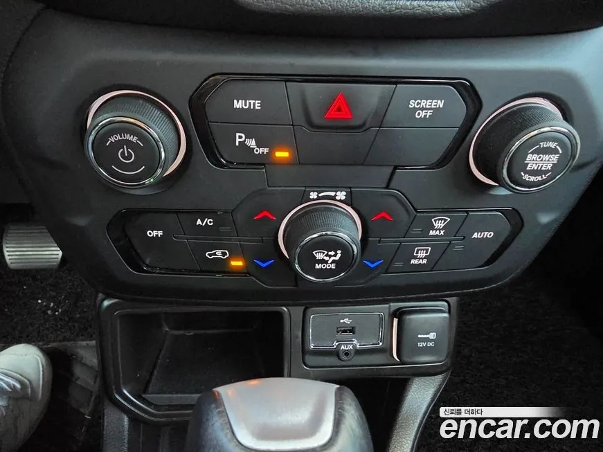 Jeep Renegade 2021 из KR, фото 10