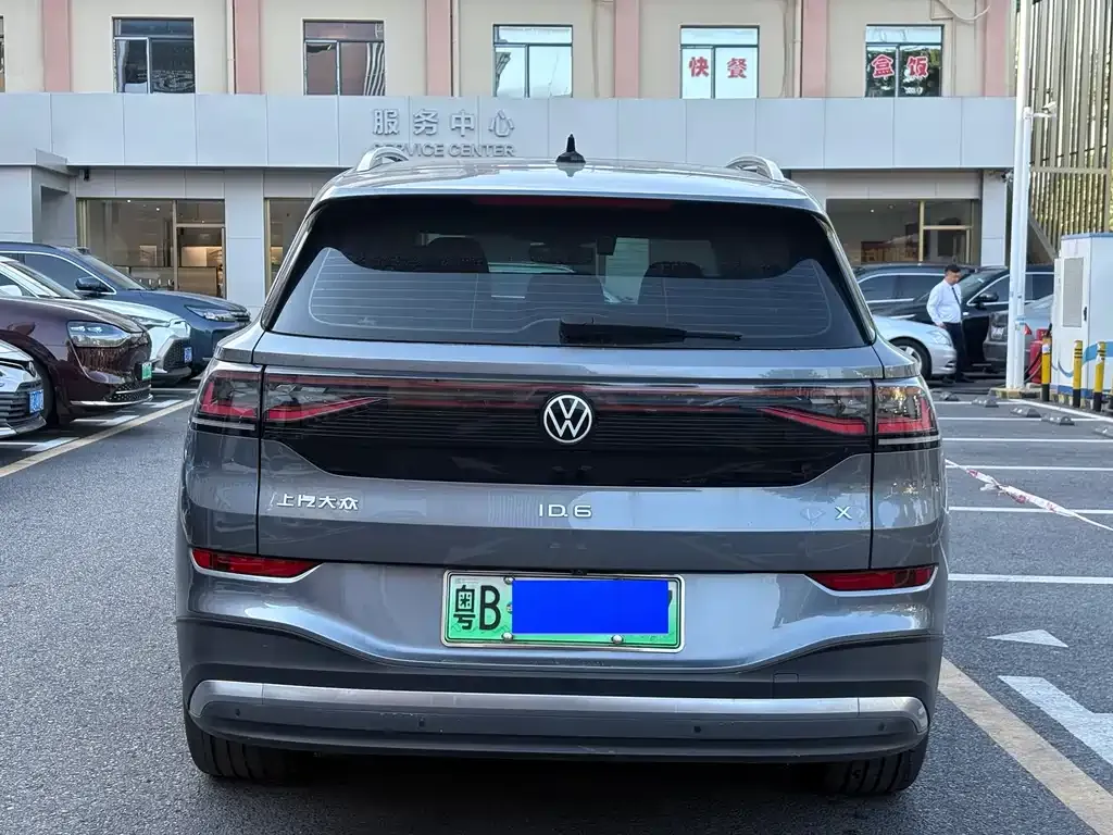 Volkswagen ID.6 X 2022 из CN, фото 4