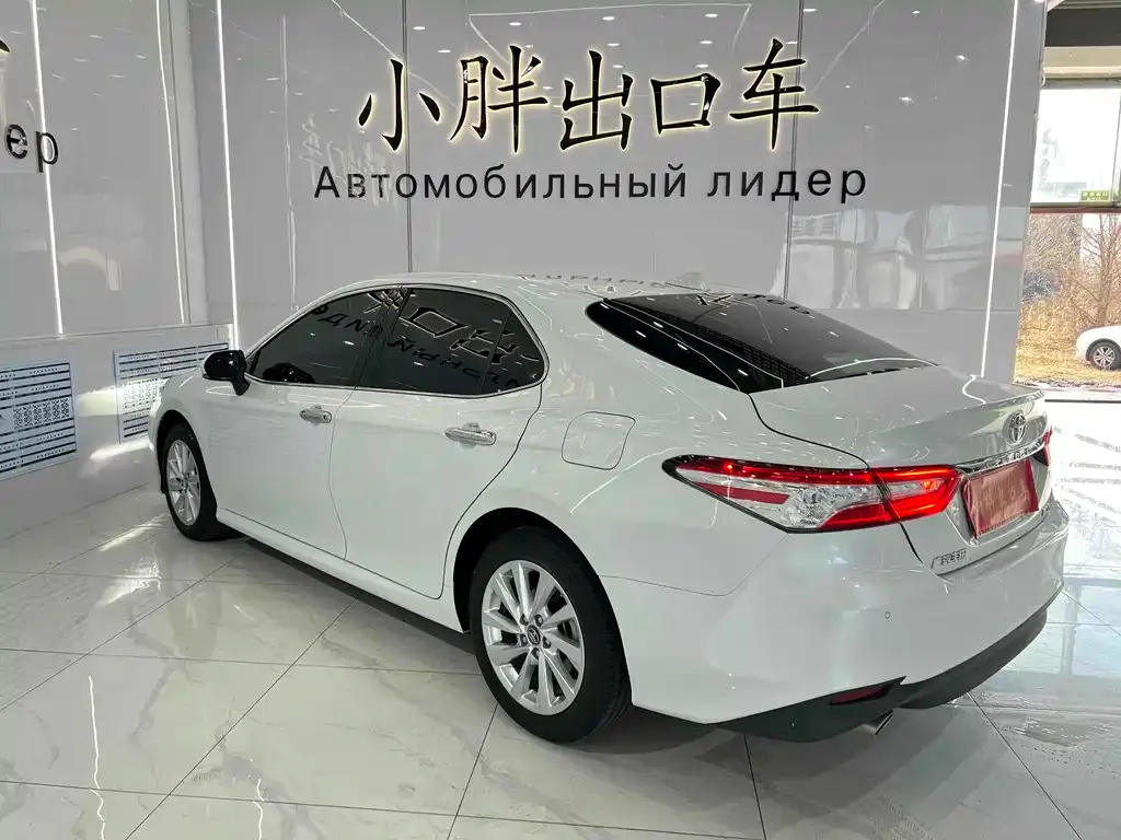 Toyota Camry 2022 из CN, фото 5