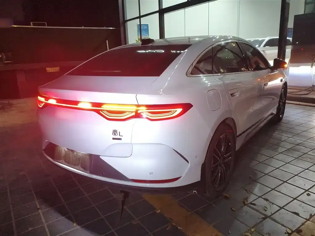BYD Qin L 2025 из CN, фото 7