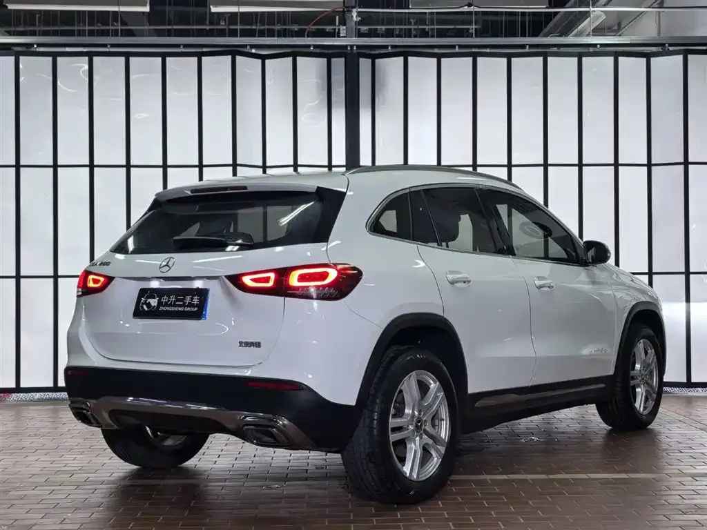 Mercedes-Benz GLA 2023 из CN, фото 3