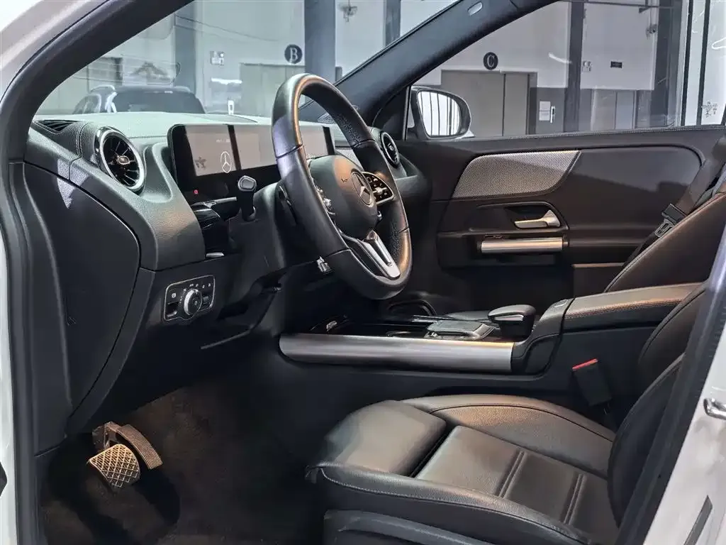 Mercedes-Benz GLA 2023 из CN, фото 6
