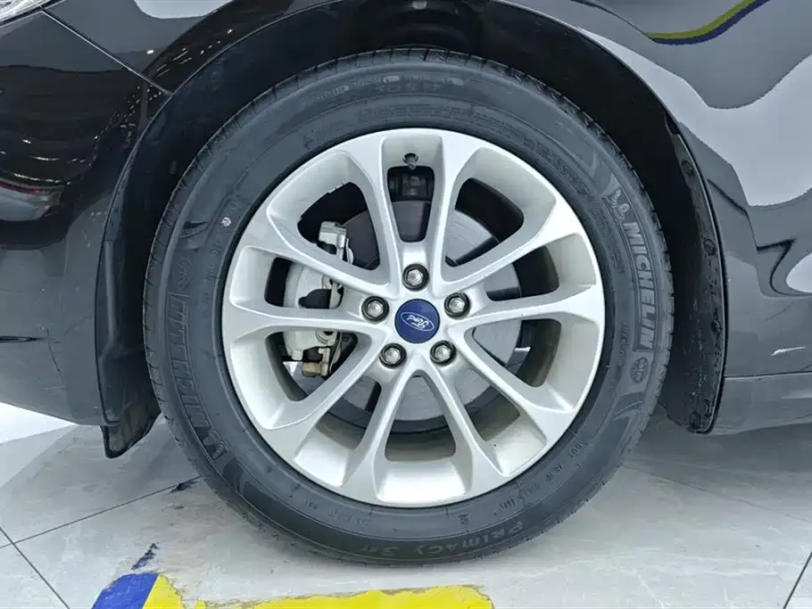 Ford Mondeo 2021 из CN, фото 6