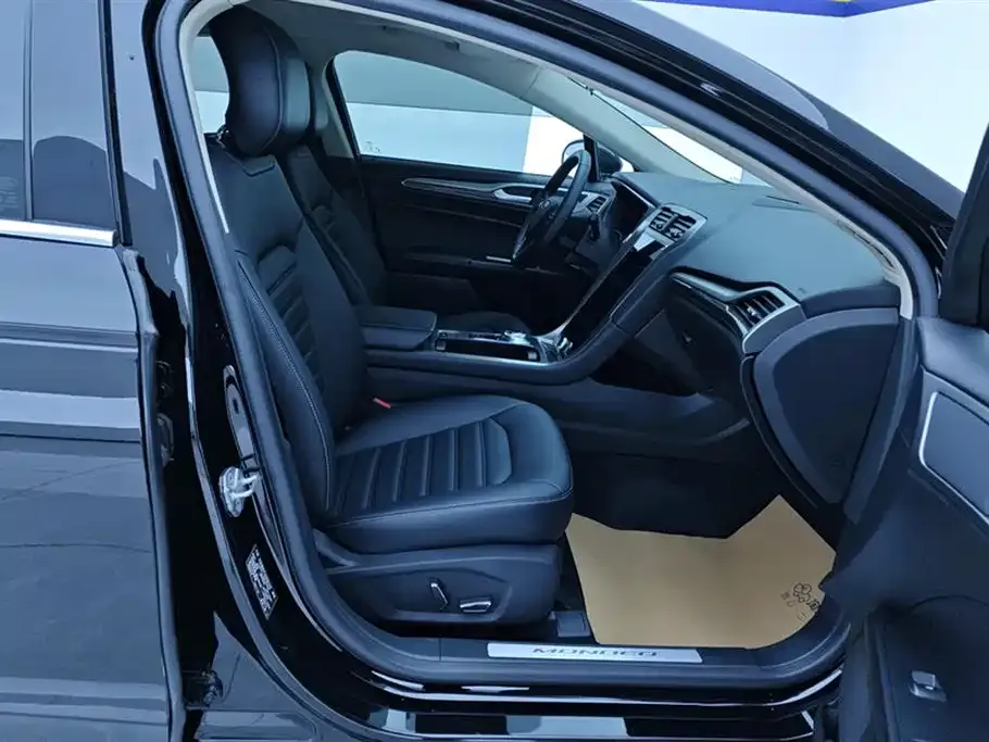 Ford Mondeo 2021 из CN, фото 8