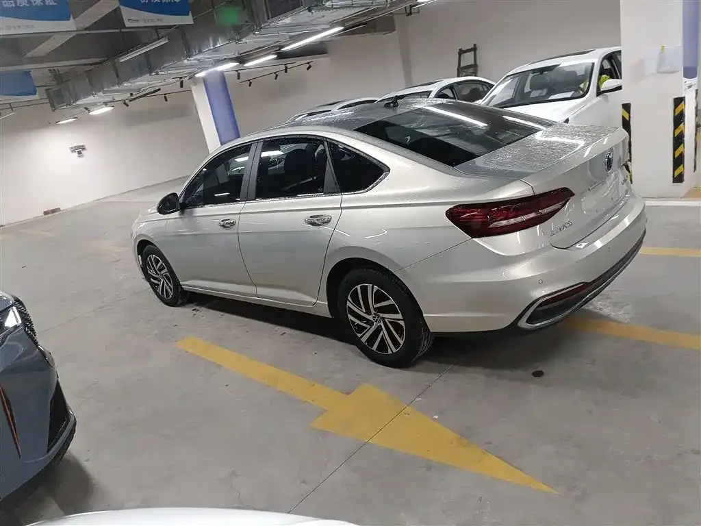 Volkswagen Lavida 2024 из CN, фото 5
