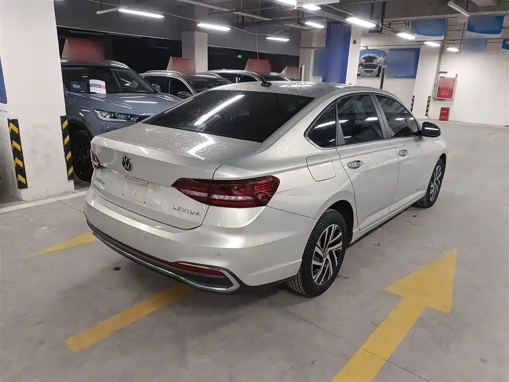 Volkswagen Lavida 2024 из CN, фото 7