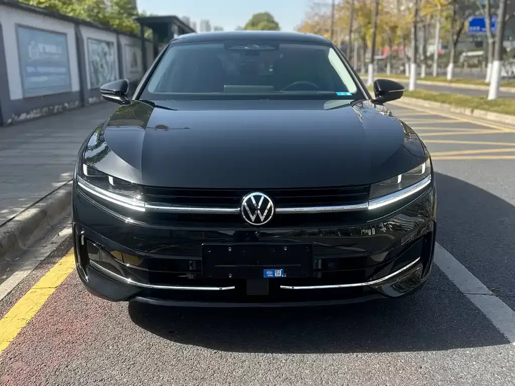Volkswagen Magotan 2024 из CN, фото 3